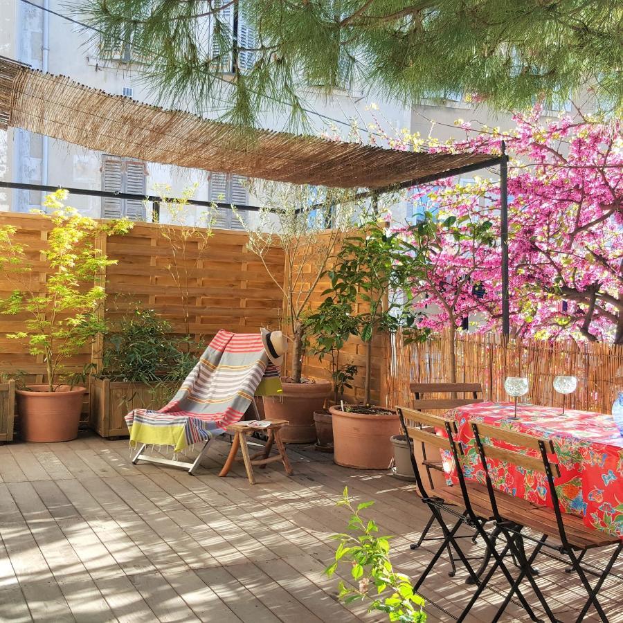 Little House With A Large Roof Garden In The City Center Marseille Luaran gambar